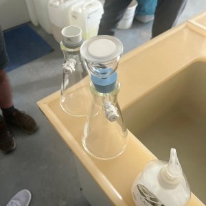 Analytik spielt im konkreten Projekt der AG Ingenieurökologie eine große Rolle.